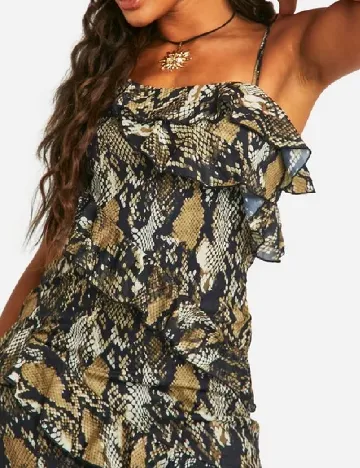 Rochie lunga Boohoo, mix culori