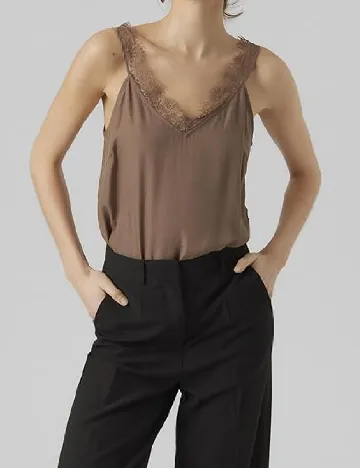 Maiou Vero Moda, maro
