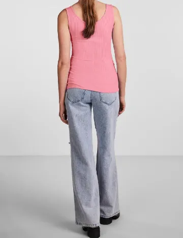 Maiou Pieces, roz