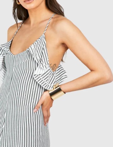 Rochie lunga Boohoo, alb