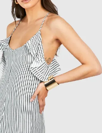 Rochie lunga Boohoo, alb