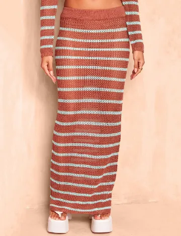 Fusta de plaja PRETTYLITTLETHING, maro