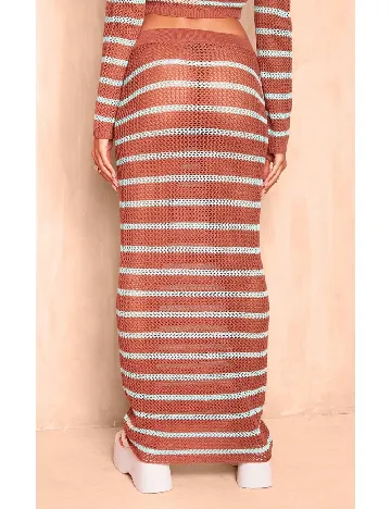 Fusta de plaja PRETTYLITTLETHING, maro