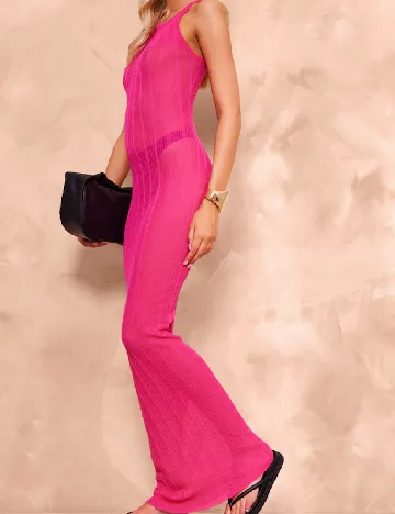Rochie lunga PRETTYLITTLETHING, roz