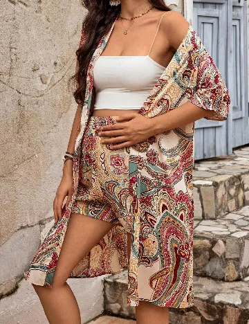 Compleu SHEIN Maternity, crem