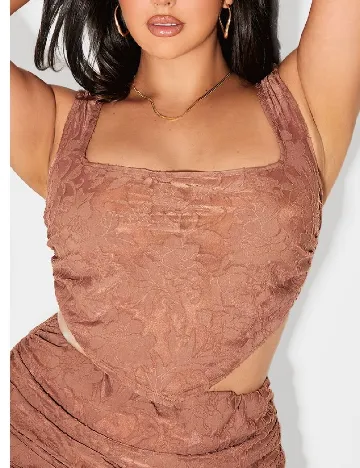 Top PRETTYLITTLETHING Plus Size, maro