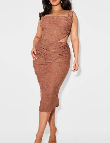 Top PRETTYLITTLETHING Plus Size, maro