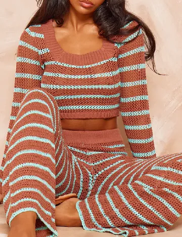 Top PRETTYLITTLETHING, maro