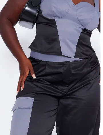 Top PRETTYLITTLETHING Plus Size, gri
