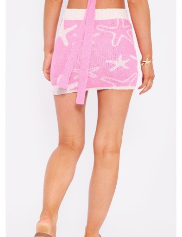 Fusta PRETTYLITTLETHING, roz