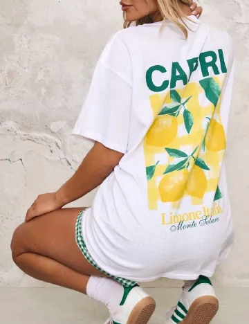Tricou PRETTYLITTLETHING, alb