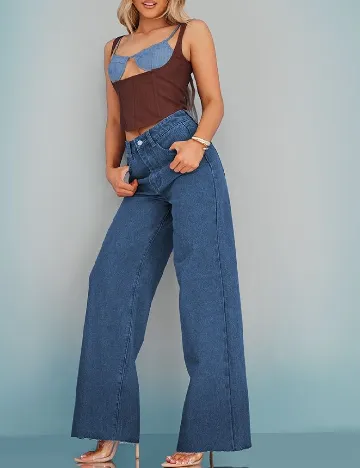 Top PRETTYLITTLETHING, albastru/maro
