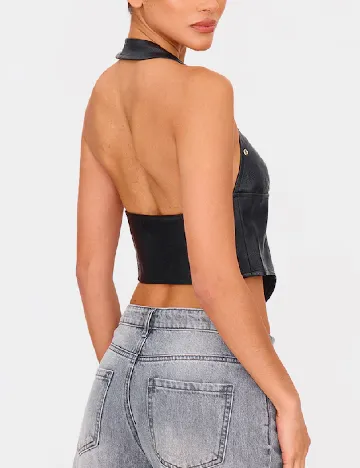 Top PRETTYLITTLETHING, negru