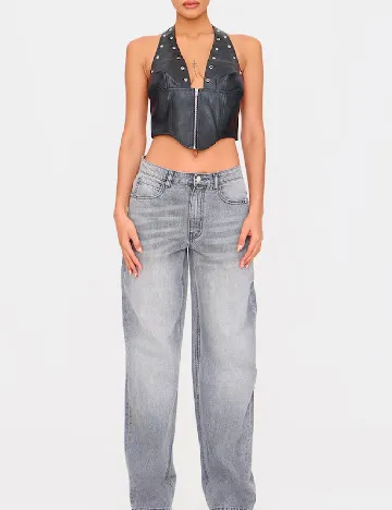 Top PRETTYLITTLETHING, negru