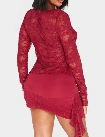 Bluza PRETTYLITTLETHING, rosu