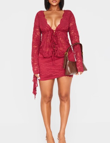 Bluza PRETTYLITTLETHING, rosu