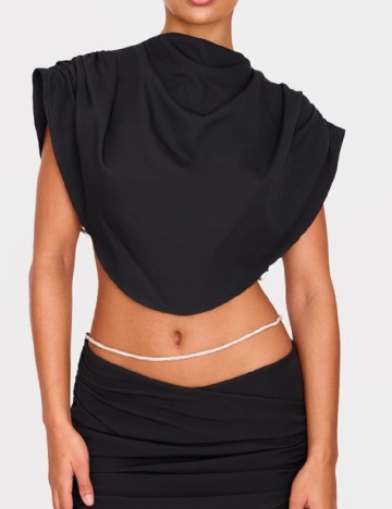 Top PRETTYLITTLETHING, negru