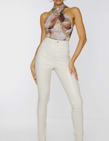 Top PRETTYLITTLETHING, mix culori