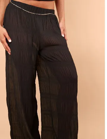 Pantaloni PRETTYLITTLETHING, negru