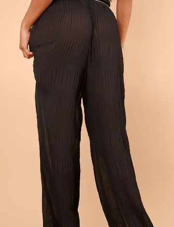 Pantaloni PRETTYLITTLETHING, negru