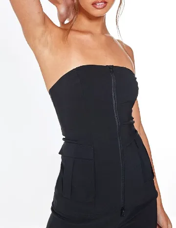 Top PRETTYLITTLETHING, negru