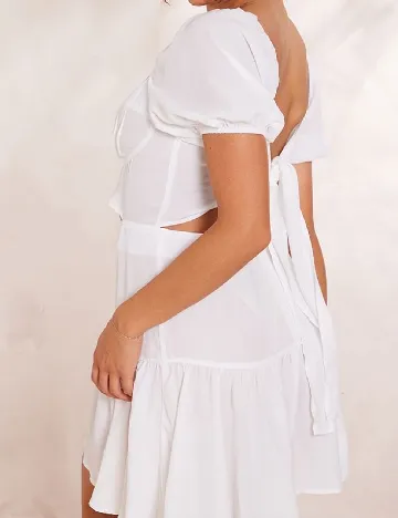 Rochie scurta PRETTYLITTLETHING, alb