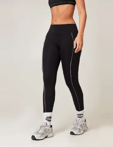 Colanti PRETTYLITTLETHING, negru