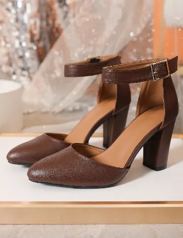 Pantofi SHEIN, maro