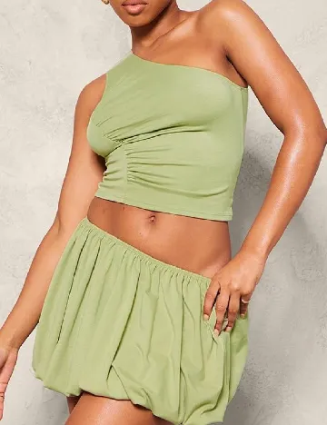 Top PRETTYLITTLETHING, verde