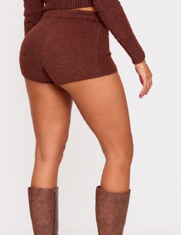 Pantaloni scurti PRETTYLITTLETHING, maro