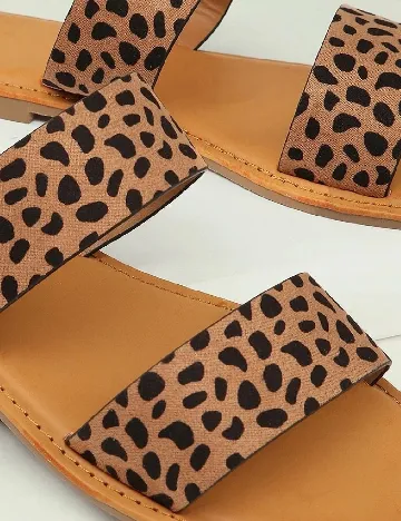 Slapi SHEIN, animal print