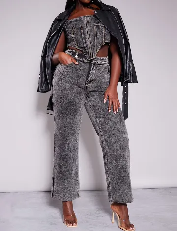 Top PRETTYLITTLETHING Plus Size, gri