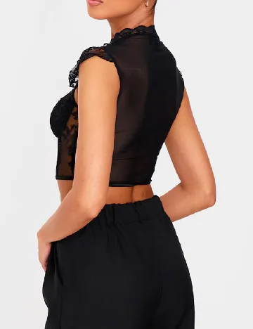 Top PRETTYLITTLETHING, negru