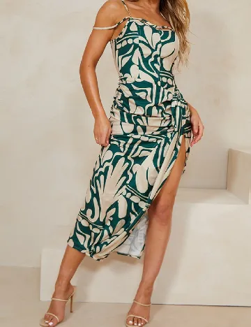 Rochie medie PRETTYLITTLETHING, verde/bej
