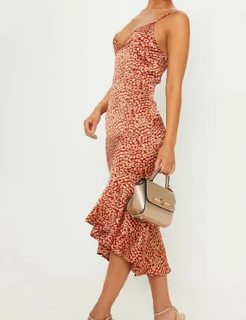 Rochie medie PRETTYLITTLETHING, rosu/crem