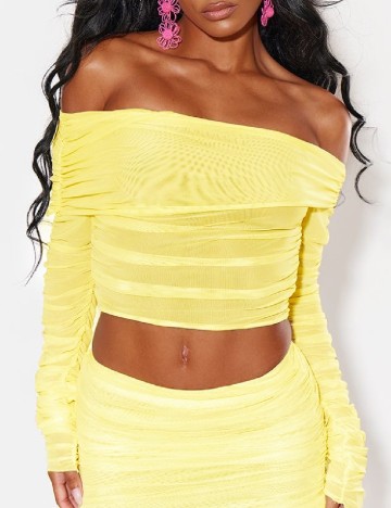 Top PRETTYLITTLETHING, galben