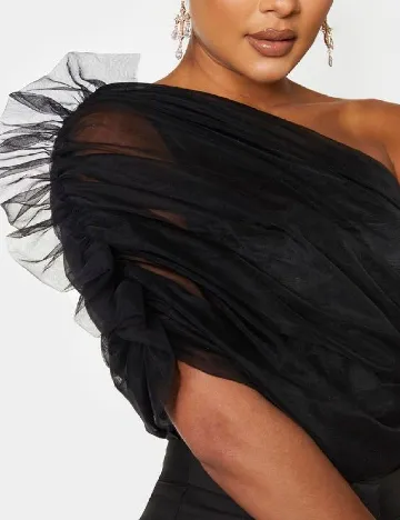 Body PRETTYLITTLETHING, negru