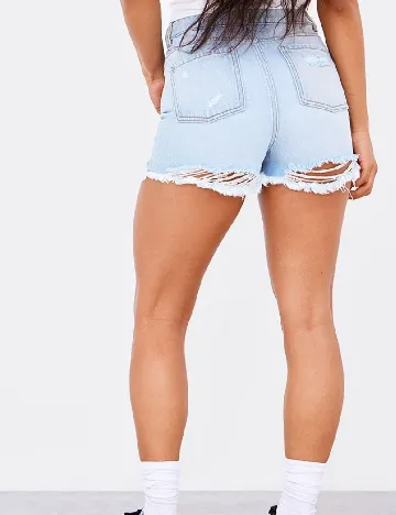 Pantaloni scurti PRETTYLITTLETHING, albastru