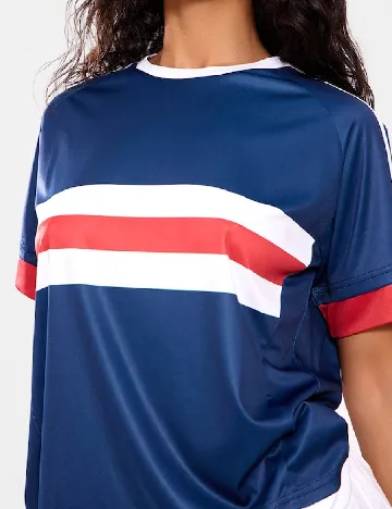 Tricou PRETTYLITTLETHING, albastru