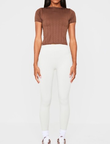 Top PRETTYLITTLETHING, maro