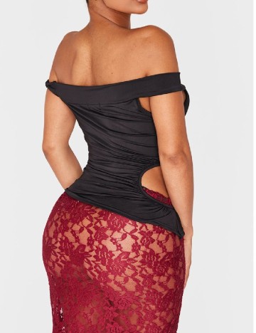 Top PRETTYLITTLETHING, negru