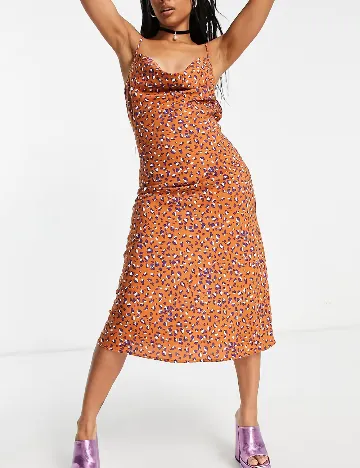 Rochie medie Urban Threads, maro Maro