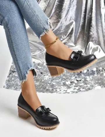 Pantofi SHEIN, negru