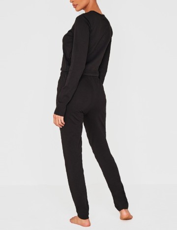 Bluza PRETTYLITTLETHING, negru