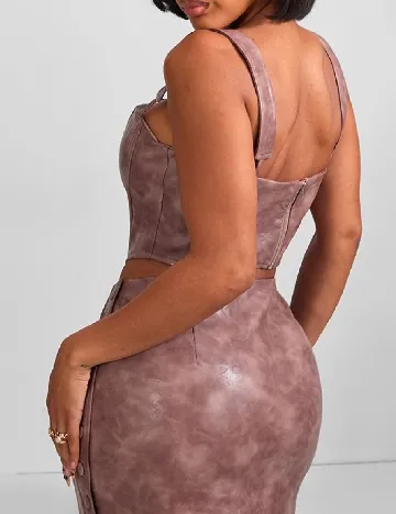 Top PRETTYLITTLETHING, roz pudra inchis