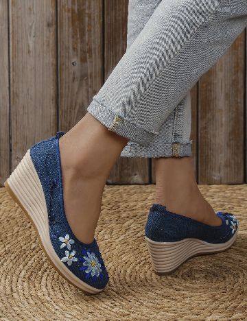 Pantofi SHEIN, albastru