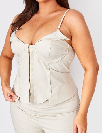 Top PRETTYLITTLETHING Plus Size, bej