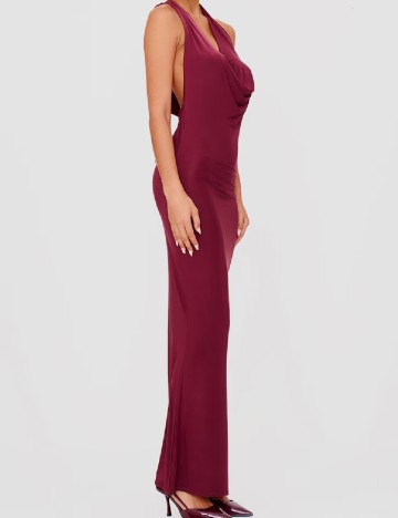 Rochie lunga PRETTYLITTLETHING, visiniu