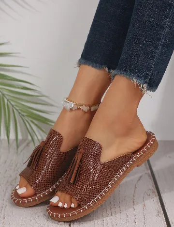 Slapi SHEIN, maro Maro