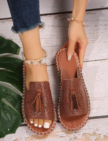 Slapi SHEIN, maro Maro